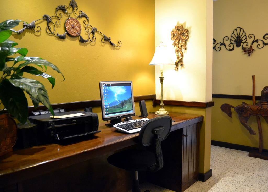 Hostal Villa Toscana Città del Guatemala Esterno foto