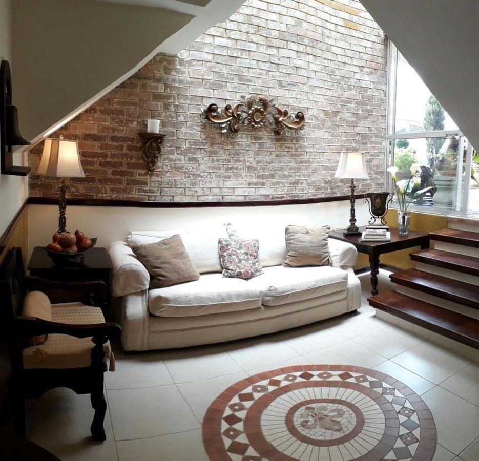 Hostal Villa Toscana Città del Guatemala Esterno foto