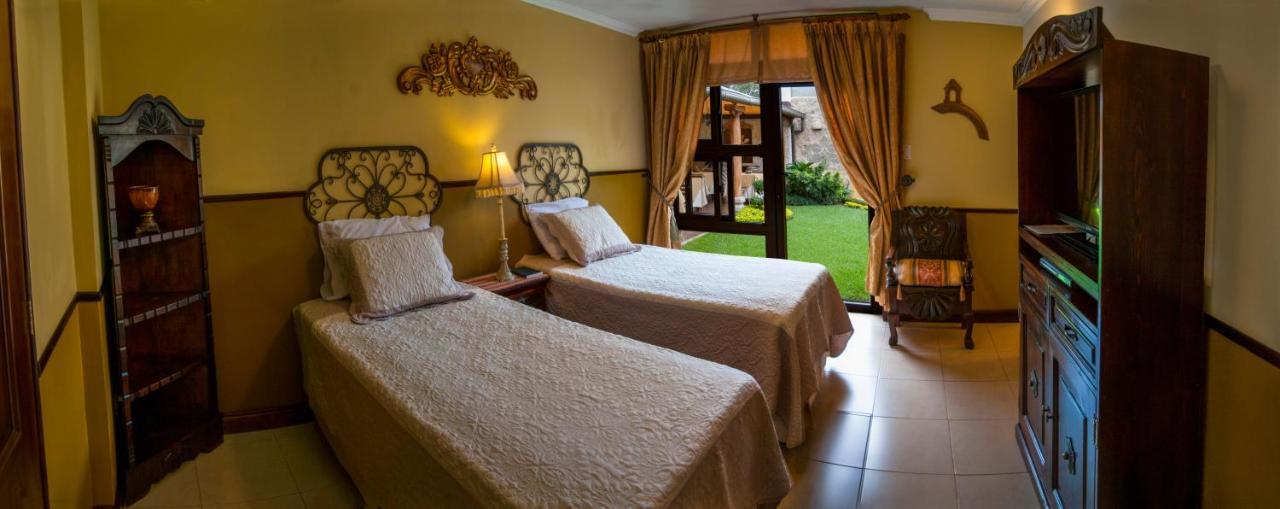 Hostal Villa Toscana Città del Guatemala Esterno foto